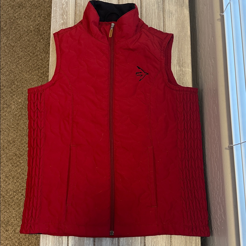 Straight Down Red Lightweight Quilted Front Zip Puffer Vest | Size Small